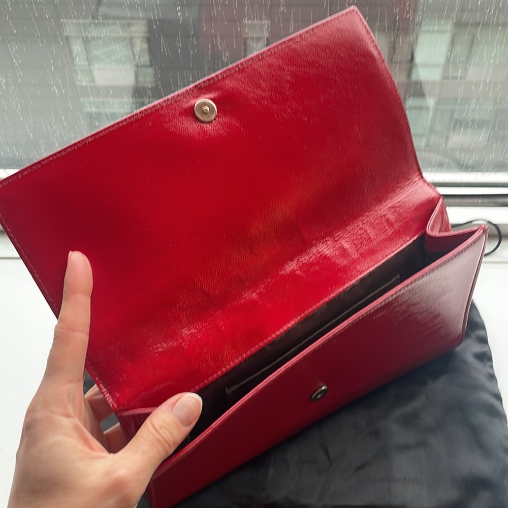 YSL Clutch - Picture 3 of 7